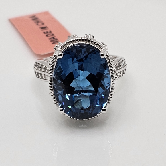 Genuine London Blue Topaz & Diamond Ring in Sterling Silver & Rhodium Size 7! - Picture 5 of 17